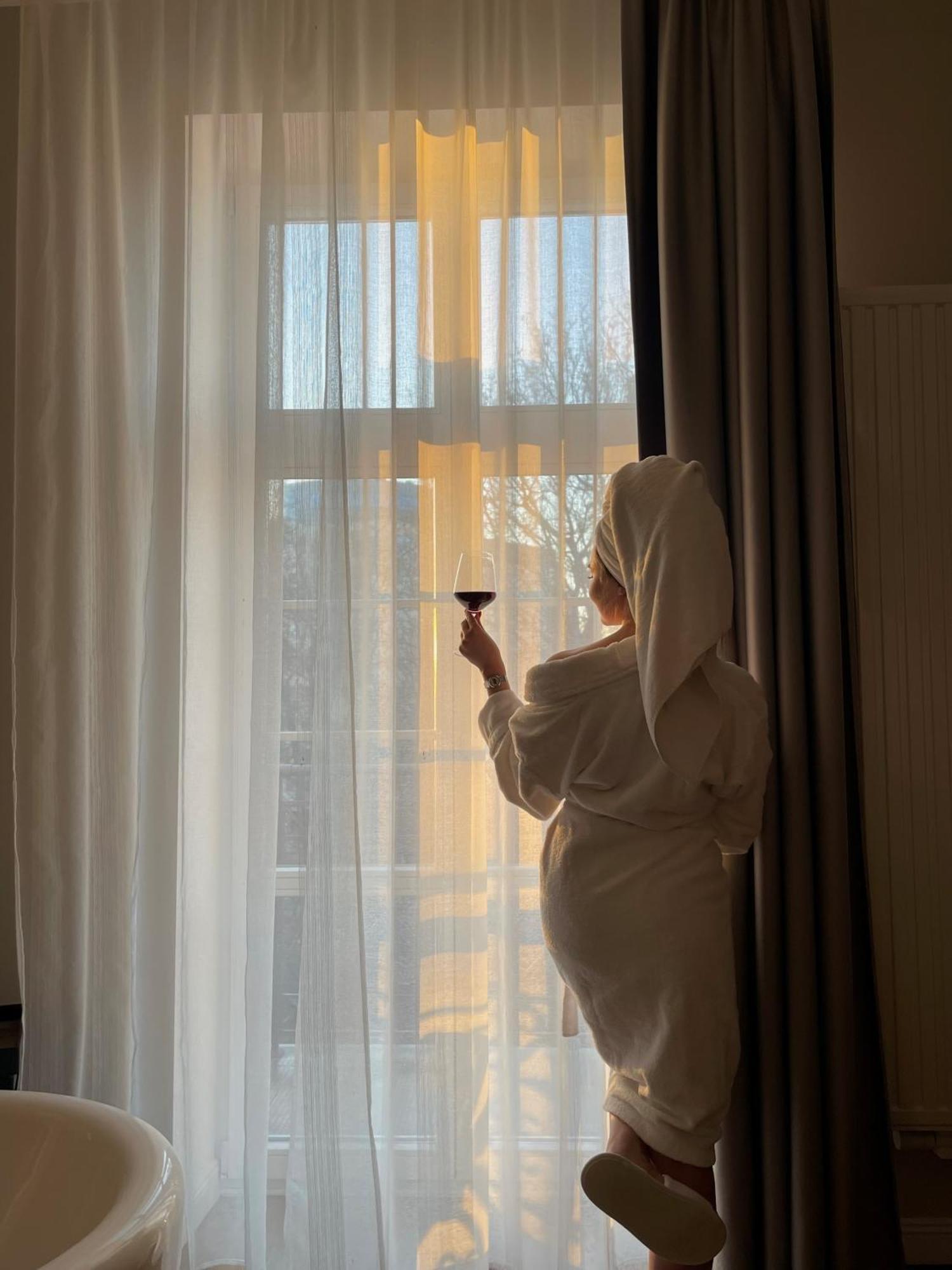 فروتسواف Joyinn Aparthotel المظهر الخارجي الصورة
